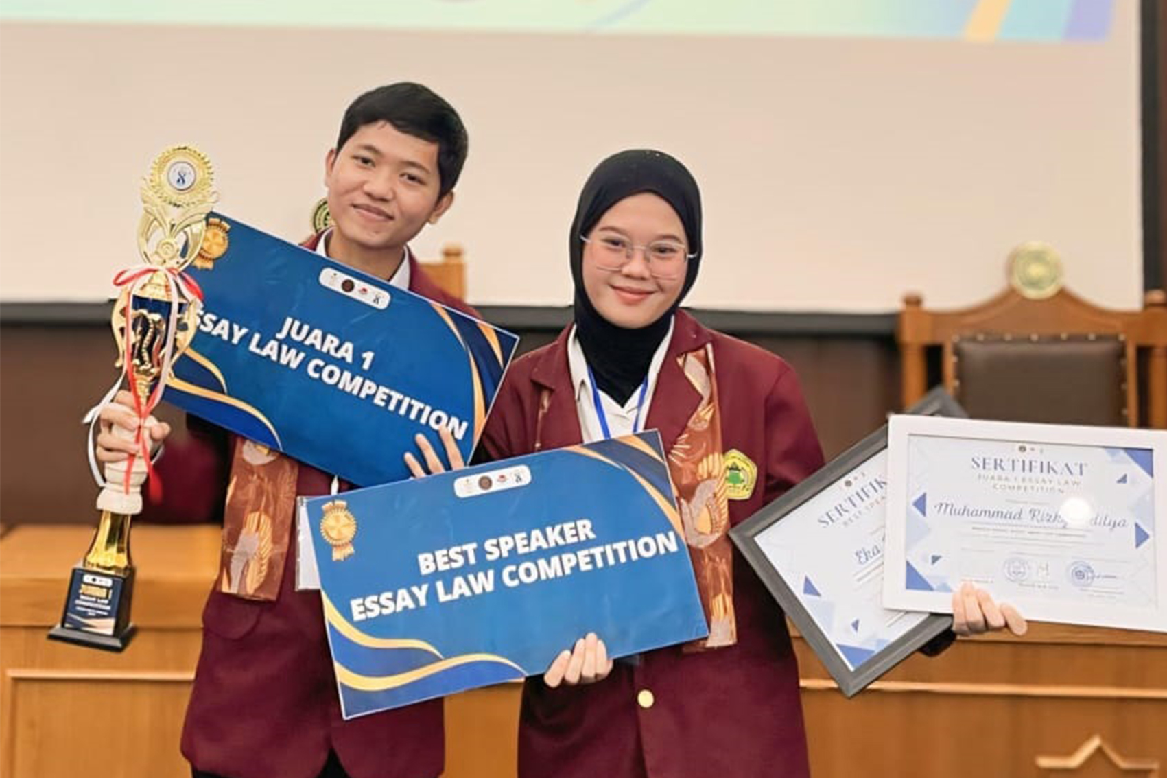 Mahasiswa FH Untirta Berprestasi pada  Lomba Essay Hukum Nasional